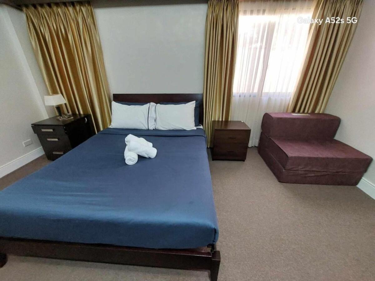 Noah's Crib For Families And Big Groups Holiday home *